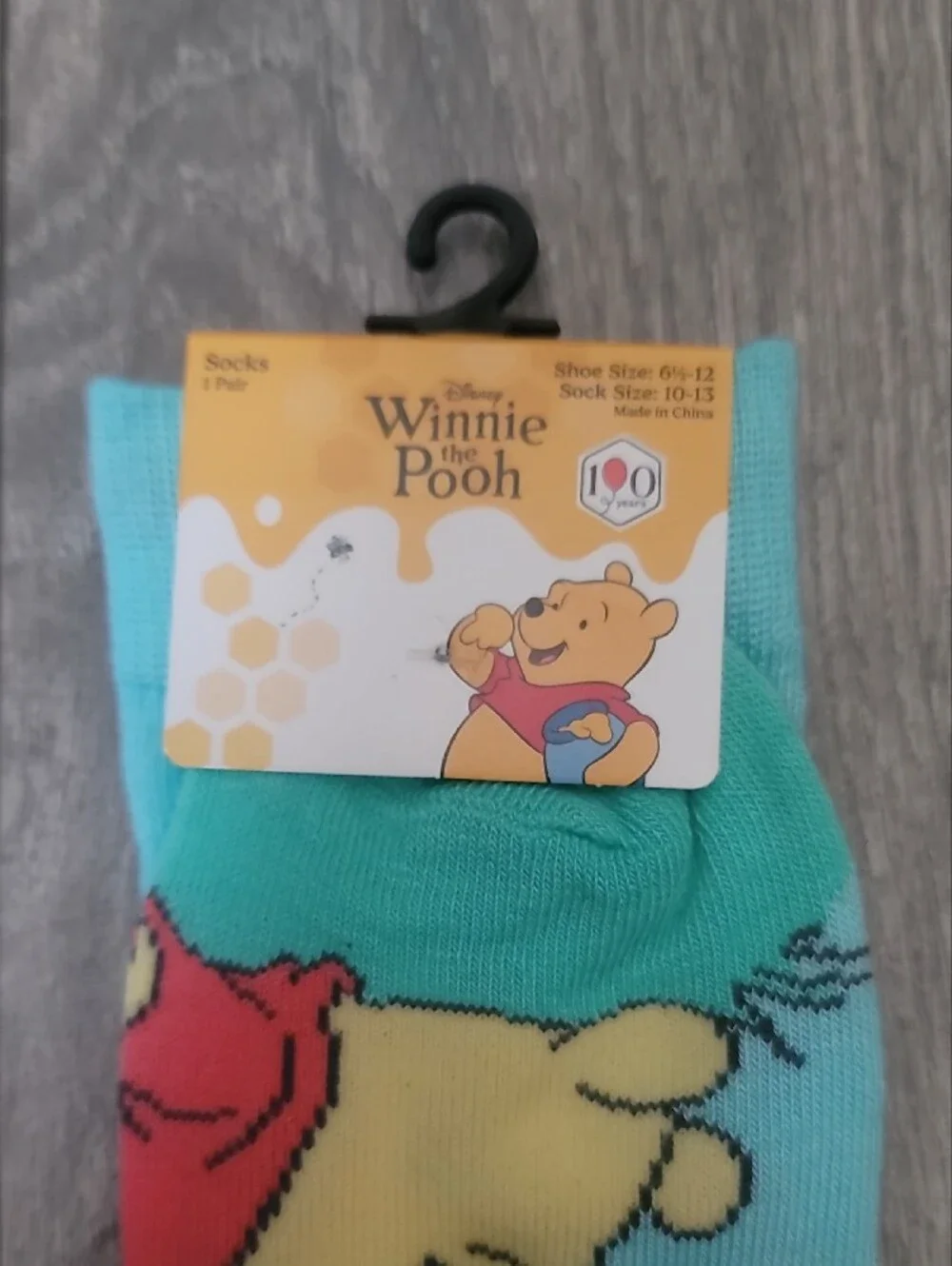 Disney Winnie the Pooh Aqua Character Casual Crew Socks